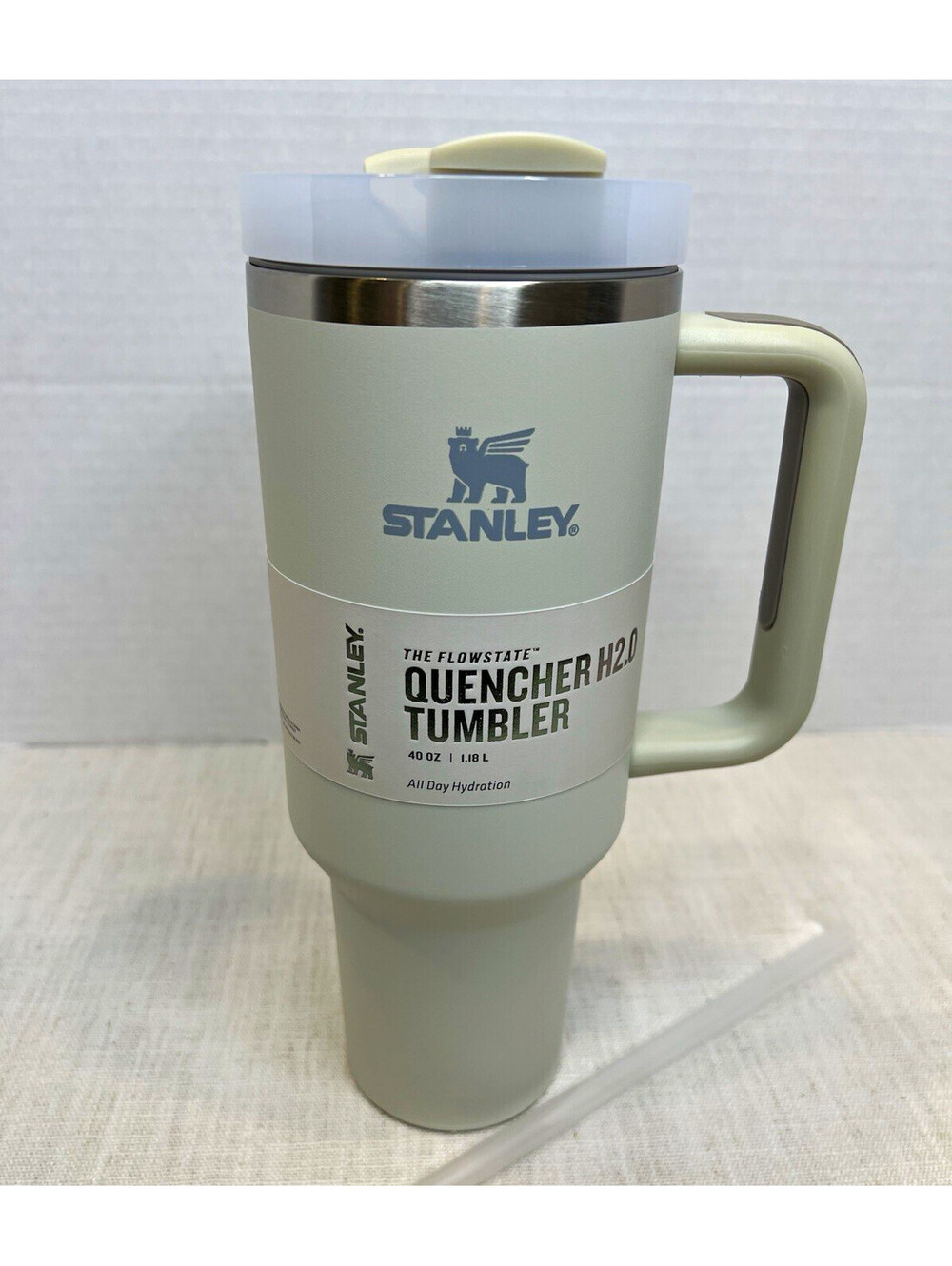 Stanley Quencher H2.0 FlowState 40 oz Insulated Tumbler w/ Handle Gray